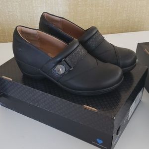 Nursemates brand new